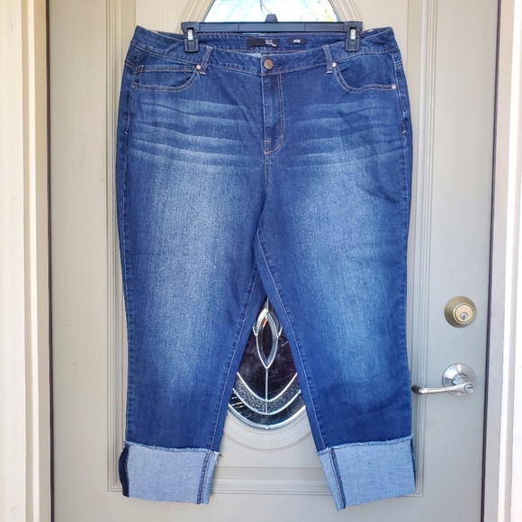 1822 DENIM | TAYLOR Cut Cuffed Jeans sz 22W - Picture 1 of 7